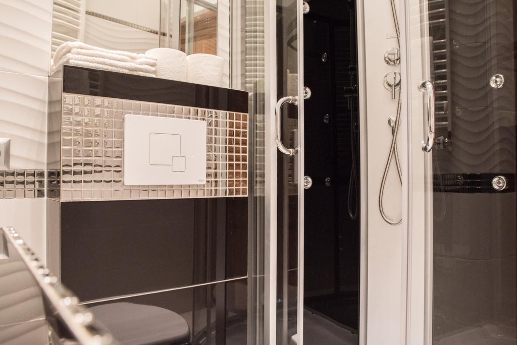 Apartment Nearto Old Town Na Ustroniu Street Cracovia Esterno foto